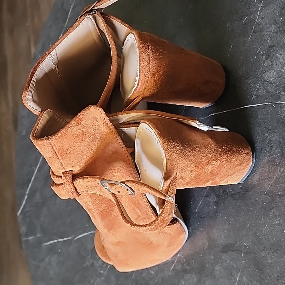 Bootie Wedges - Picture 2 of 3